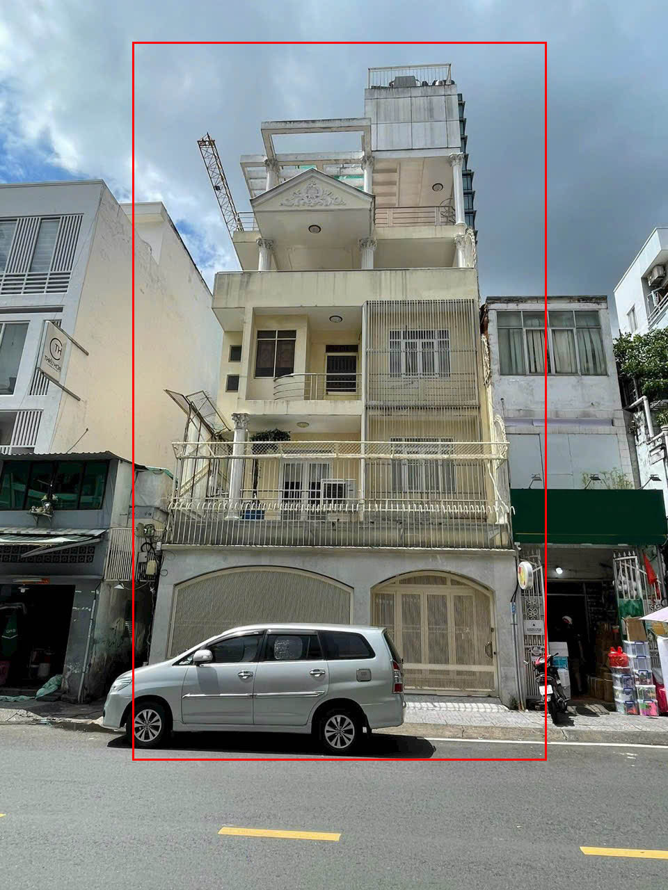 Cho thuê Nguyên Căn MT Đường Cô Bắc P. Cô Giang Quận 1 